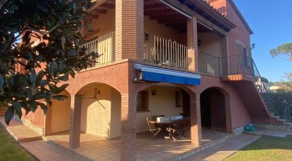 House 4 bedrooms of 240 m² in Calonge (17251)