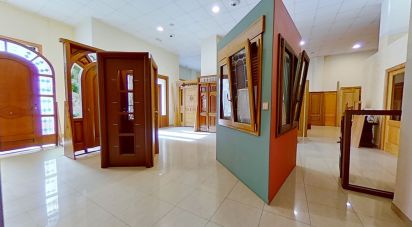 Local d'activités de 321 m² à Vila-Real/Villarreal (12540)