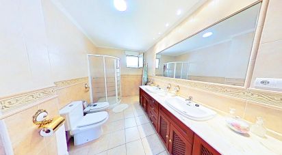 Casa rural 4 habitaciones de 461 m² en Mutxamel (03110)