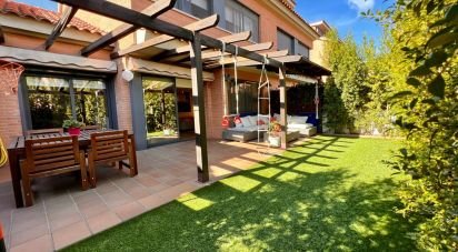 Lodge 5 bedrooms of 185 m² in Sant Andreu de Llavaneres (08392)