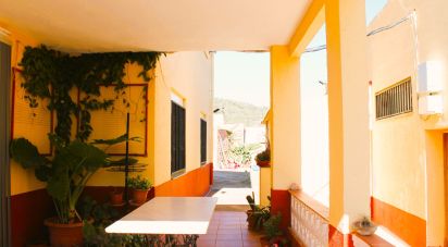 Gîte 7 chambres de 155 m² à La Bisbal del Penedès (43717)