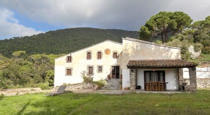 Country home 6 bedrooms of 500 m² in Sant Iscle de Vallalta (08359)