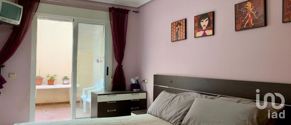 Pis 2 habitacions de 64 m² a Pilar de la Horadada (03190)