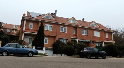 Châlet 3 chambres de 230 m² à Carbajal de La Legua (24196)