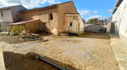 Casa 3 habitaciones de 350 m² en Villalebrin (24326)