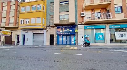 Boutique/Local commercial de 144 m² à Onda (12200)