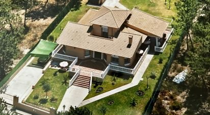 Casa de muntanya 4 habitacions de 344 m² a Lepe (21440)