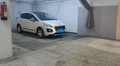 Botiga / Local comercial de 300 m² a L'Hospitalet de Llobregat (08903)