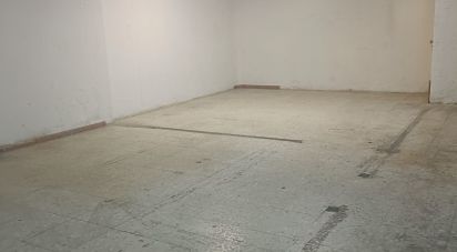 Botiga / Local comercial de 300 m² a L'Hospitalet de Llobregat (08903)