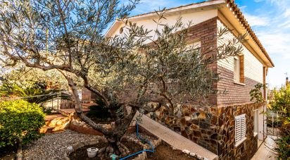 Casa 4 habitacions de 216 m² a Lliça d'Amunt (08186)