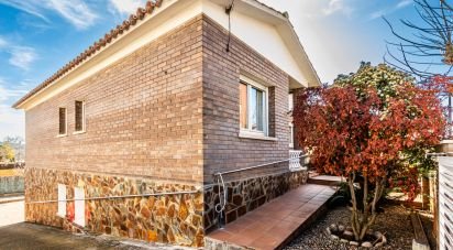 Casa 4 habitacions de 216 m² a Lliça d'Amunt (08186)