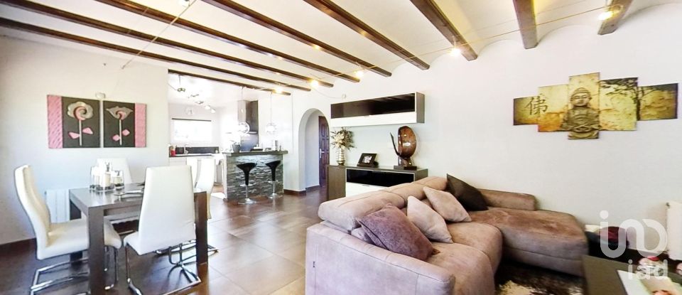 Casa 3 habitaciones de 171 m² en Dénia (03700)