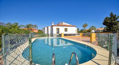 Cottage 7 bedrooms of 525 m² in Dénia (03700)