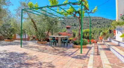 Casa 3 habitaciones de 205 m² en L'Alcora (12110)