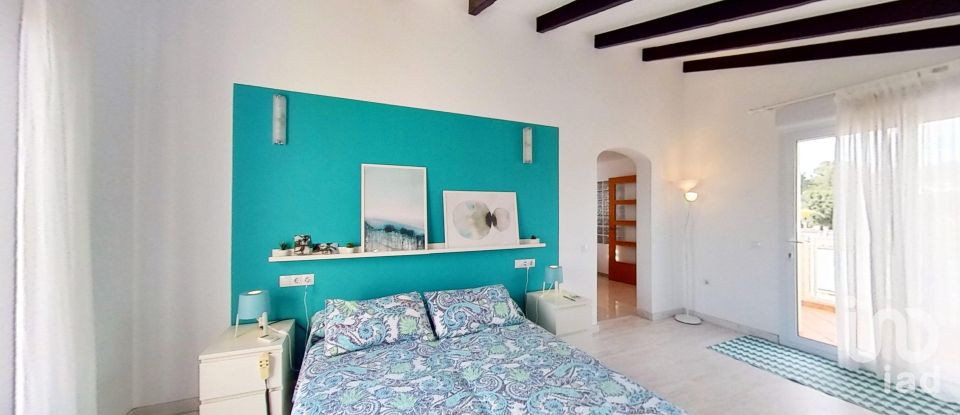 Cottage 6 bedrooms of 310 m² in El Vendrell (43700)