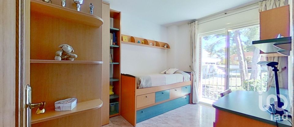 House 4 bedrooms of 167 m² in Urbanitzacio Cunit-Diagonal (43881)