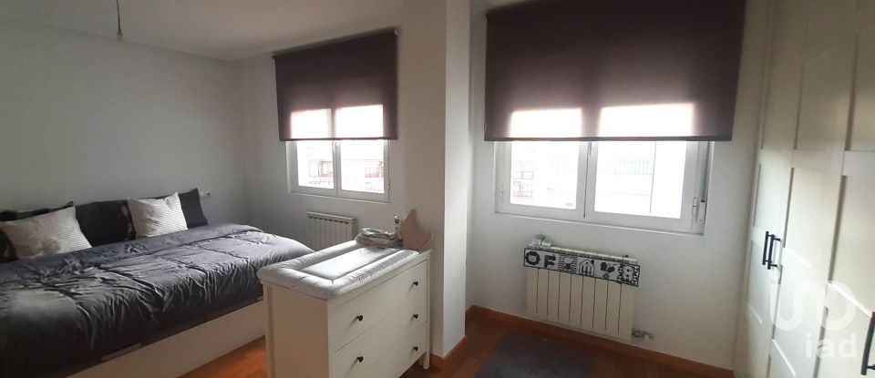 Apartment 2 bedrooms of 122 m² in La Bañeza (24750)