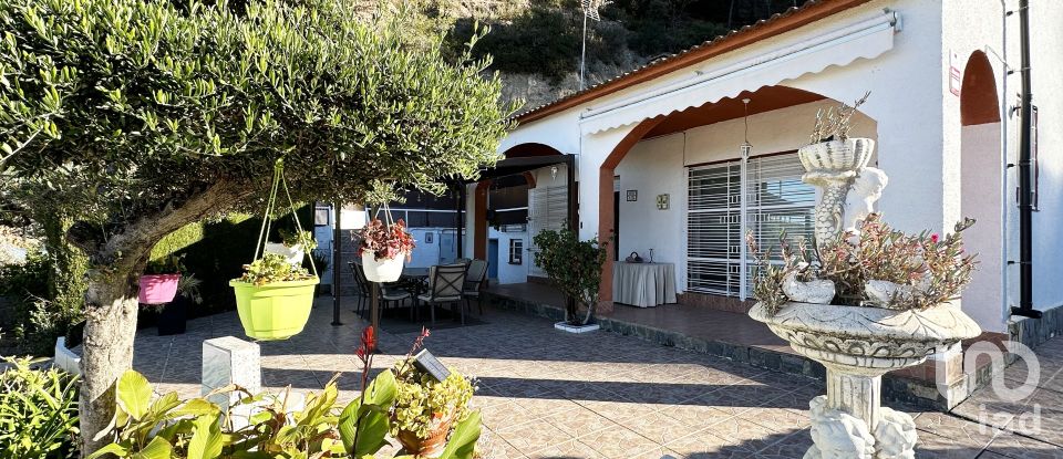 House 4 bedrooms of 139 m² in Abrera (08630)