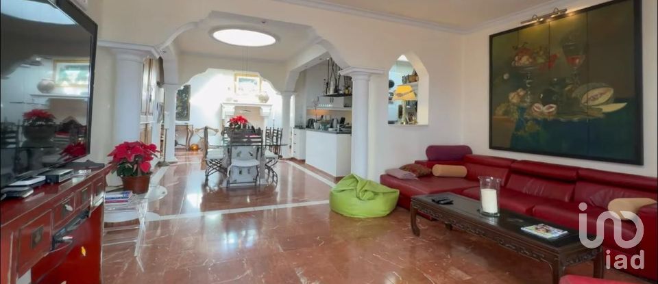 Cottage 6 bedrooms of 750 m² in La Asomada (35571)