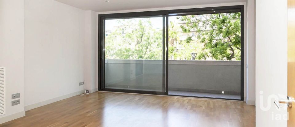 Pis 4 habitacions de 117 m² a Barcelona (08038)