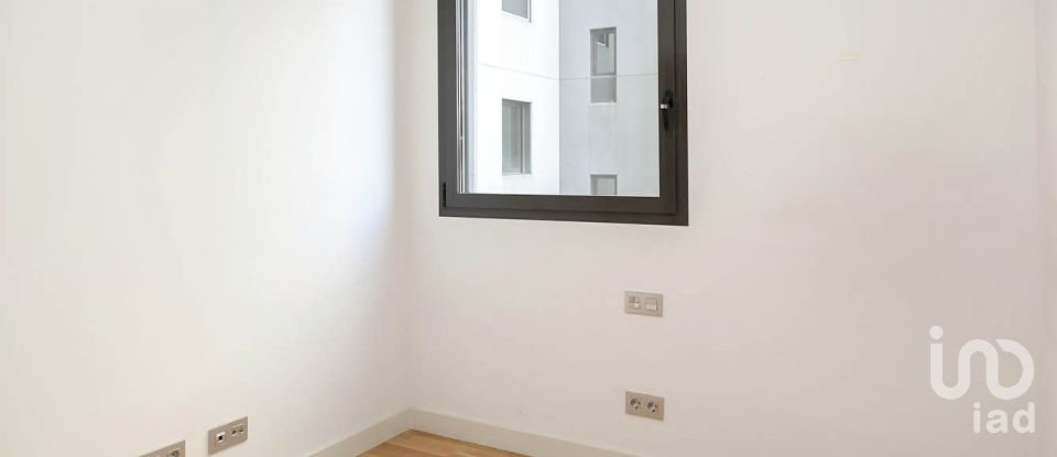 Pis 4 habitacions de 117 m² a Barcelona (08038)