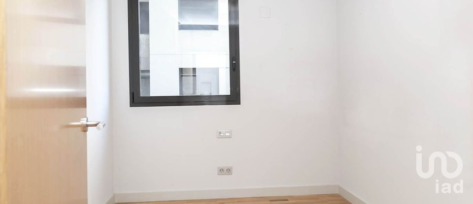 Pis 4 habitacions de 117 m² a Barcelona (08038)