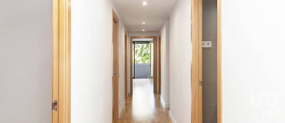 Pis 4 habitacions de 117 m² a Barcelona (08038)