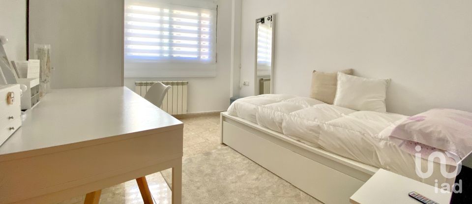 Pis 3 habitacions de 83 m² a Mataró (08303)