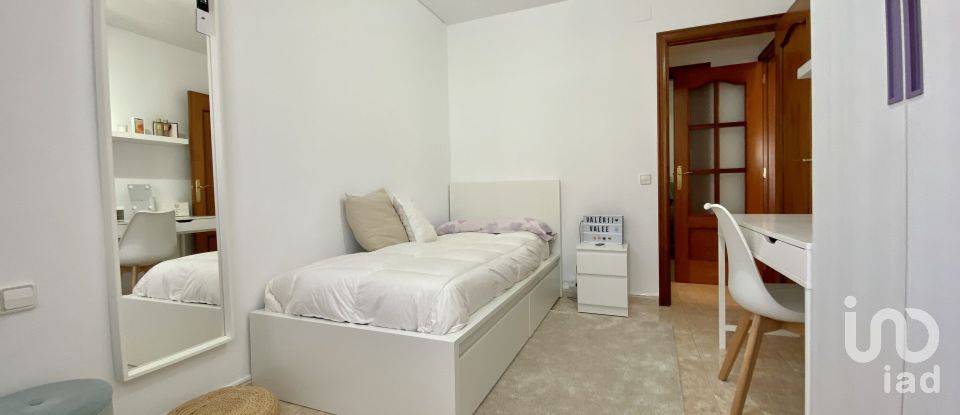 Pis 3 habitacions de 83 m² a Mataró (08303)