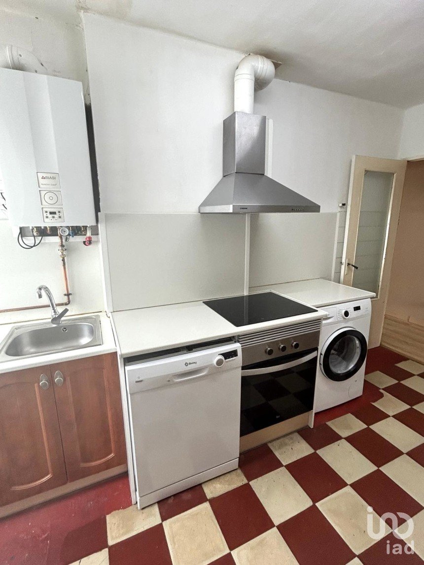 Pis 3 habitacions de 70 m² a León (24009)