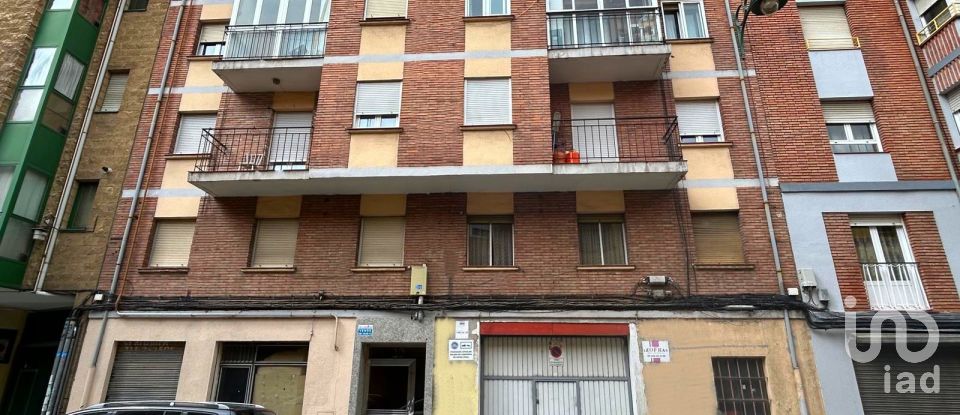 Pis 3 habitacions de 70 m² a León (24009)