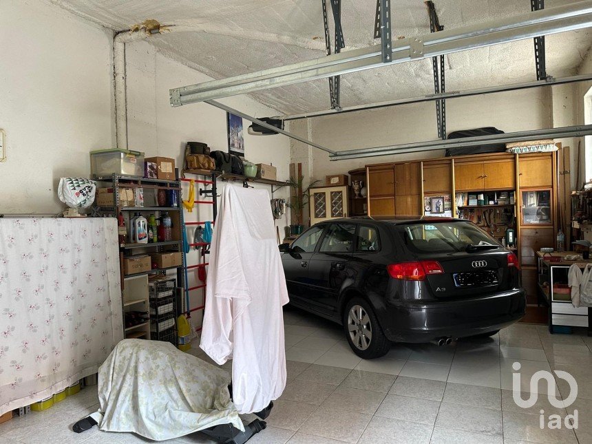 Tienda / local comercial de 38 m² en León (24005)