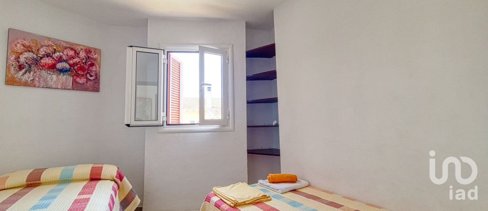 Pis 4 habitacions de 105 m² a Oliva (46780)