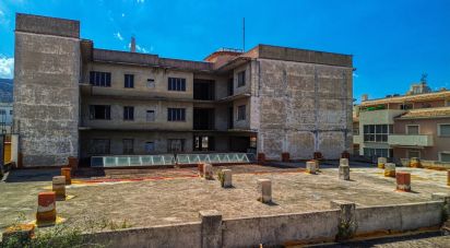 Botiga / Local comercial de 1.224 m² a Pego (03780)