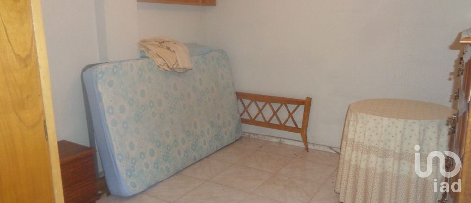 Pis 4 habitacions de 105 m² a León (24002)