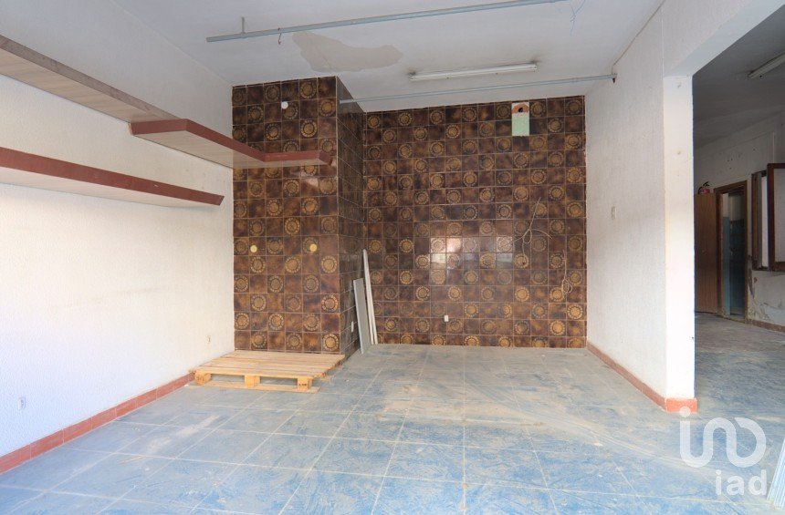 Shop / premises commercial of 78 m² in El Prat de Llobregat (08820)