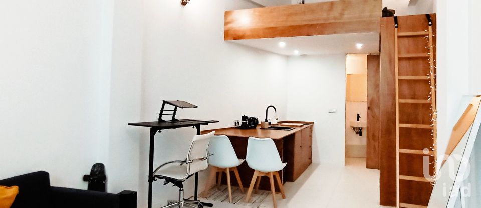 Pis 1 habitació de 33 m² a Barcelona (08024)