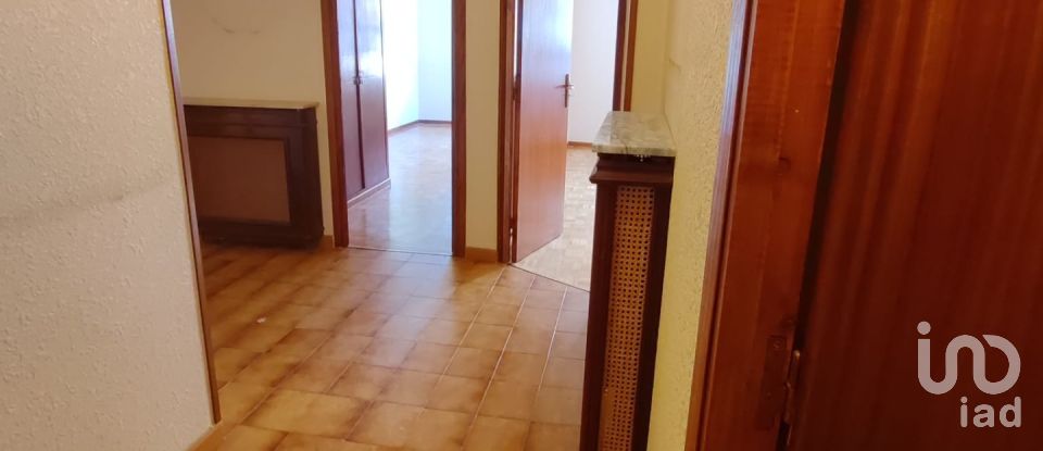 Piso 3 habitaciones de 99 m² en Veguellina de Orbigo (24350)