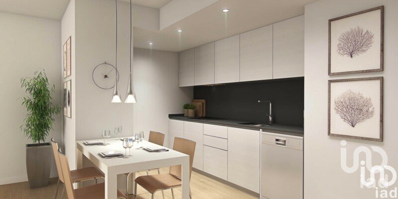 Pis 3 habitacions de 110 m² a Barcelona (08027)