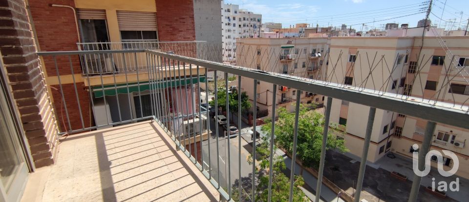 Appartement 3 chambres de 78 m² à Castellón de la Plana/Castelló de la Plana (12006)