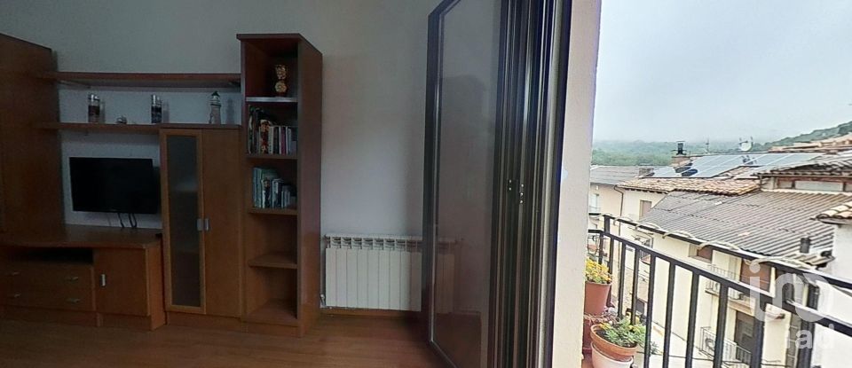 Pis 3 habitacions de 94 m² a Arén (22583)