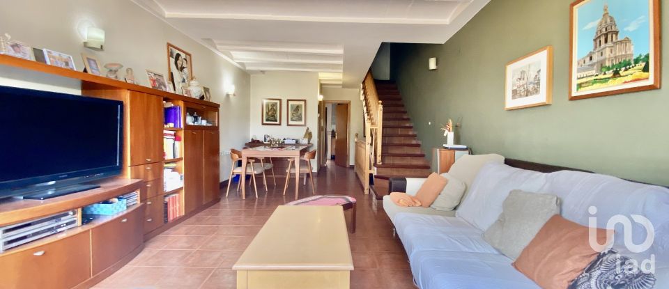 Gîte 3 chambres de 194 m² à Sant Andreu de Llavaneres (08392)