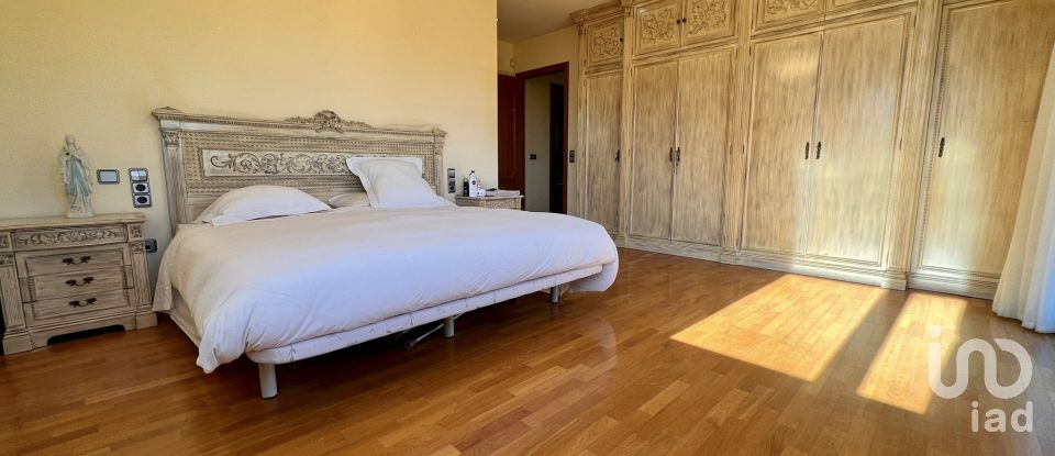 House 7 bedrooms of 537 m² in Sant Andreu de Llavaneres (08392)