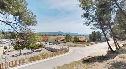 Land of 762 m² in Pira (43423)