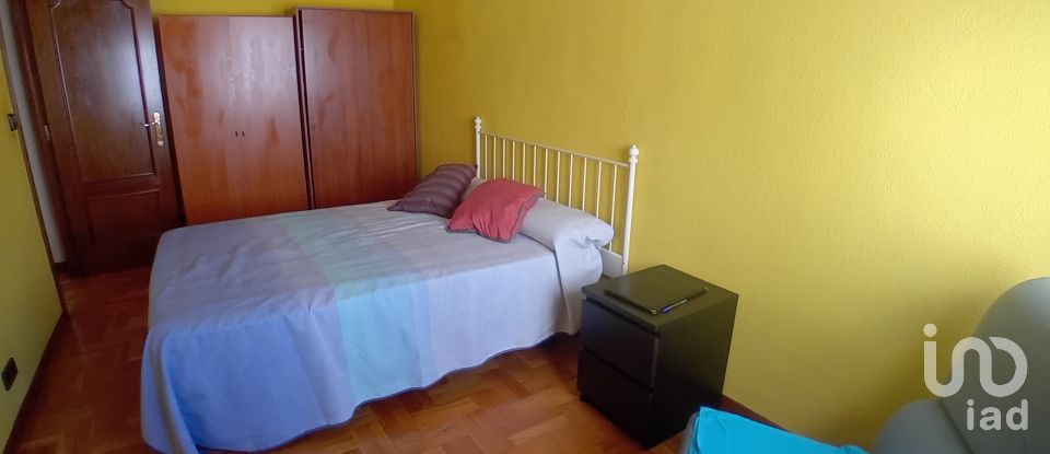 Pis 3 habitacions de 90 m² a Soria (42001)