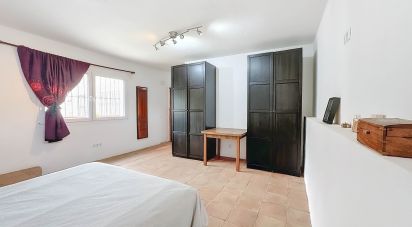 Casa 4 habitaciones de 166 m² en Tarifa (11380)
