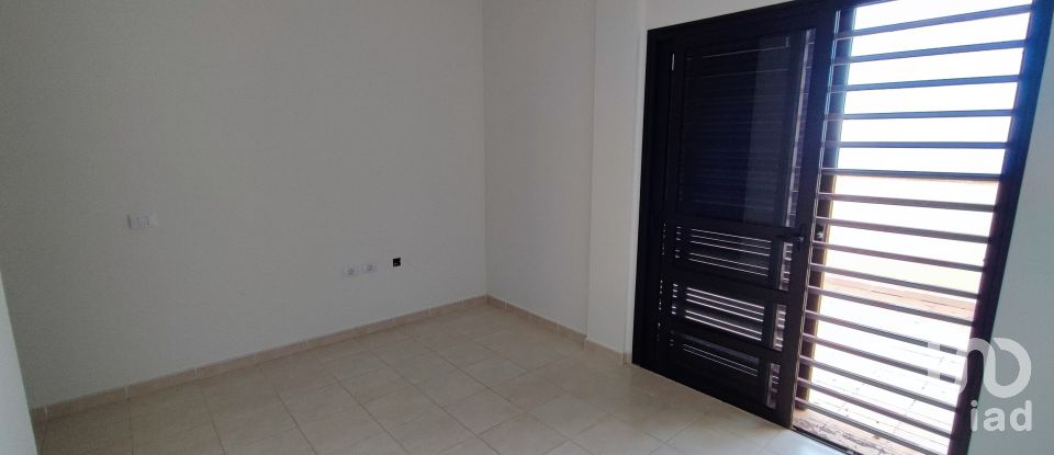 Pis 3 habitacions de 78 m² a Tijoco Bajo (38677)