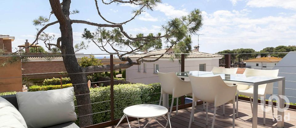 Casa 6 habitacions de 439 m² a Palamós (17230)