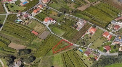 Land of 759 m² in Dena (36967)