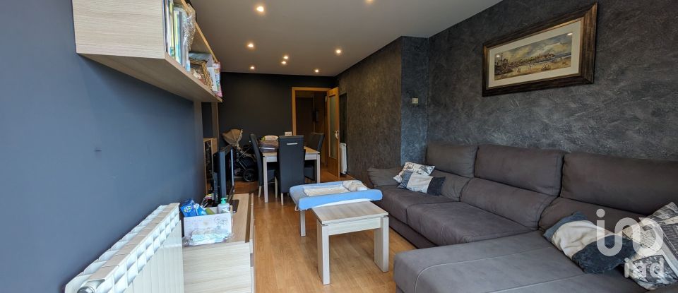 Pis 3 habitacions de 93 m² a Manresa (08241)